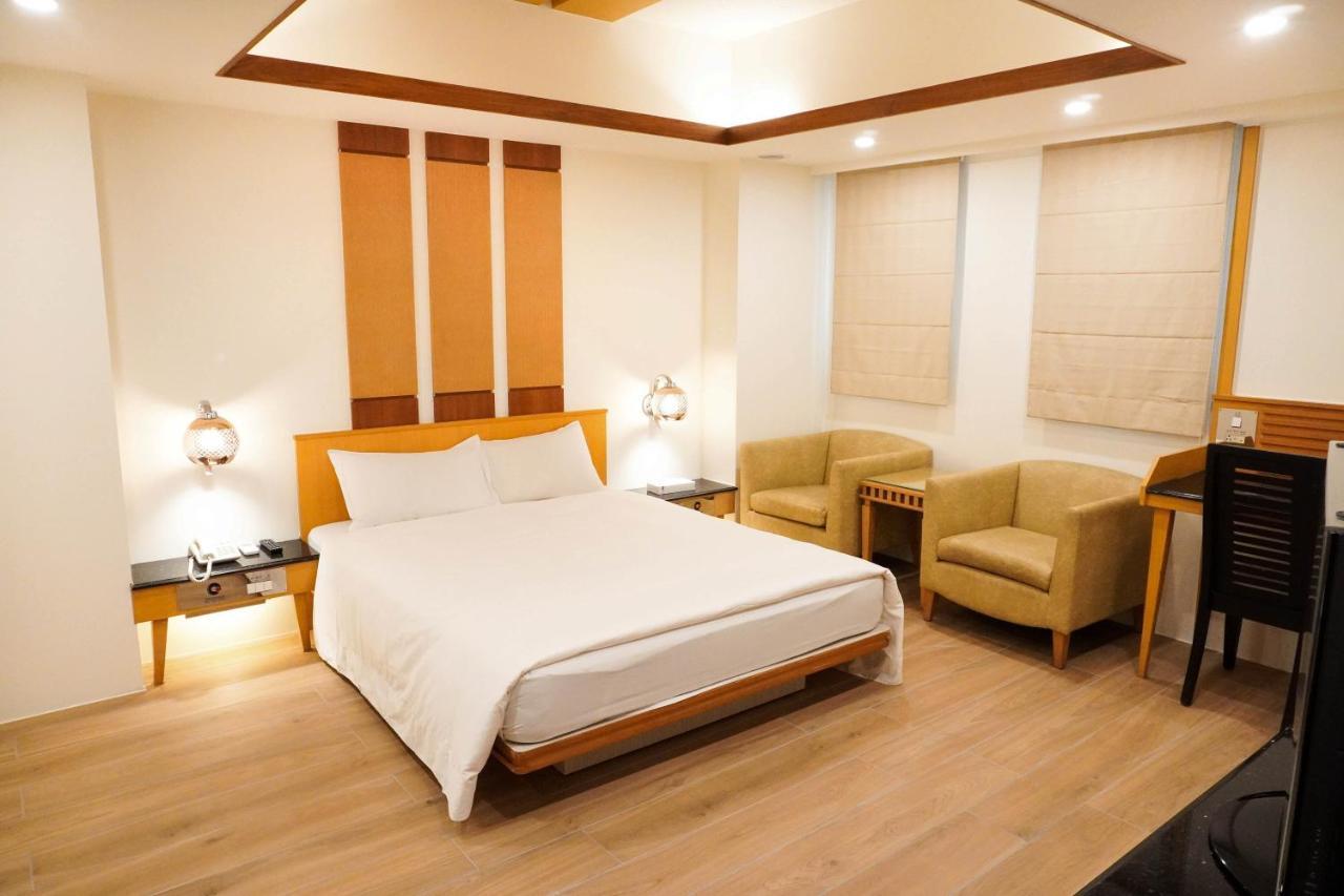 Kao Yuan Hotel - Zhong Zheng تايتشونغ المظهر الخارجي الصورة