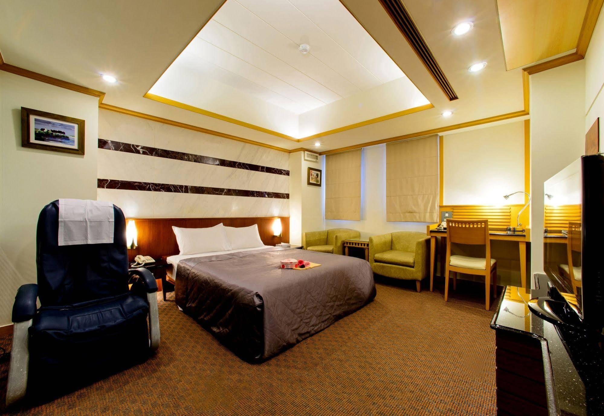 Kao Yuan Hotel - Zhong Zheng تايتشونغ المظهر الخارجي الصورة