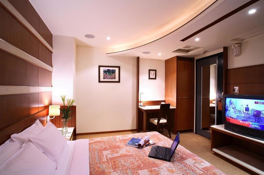 Kao Yuan Hotel - Zhong Zheng تايتشونغ المظهر الخارجي الصورة