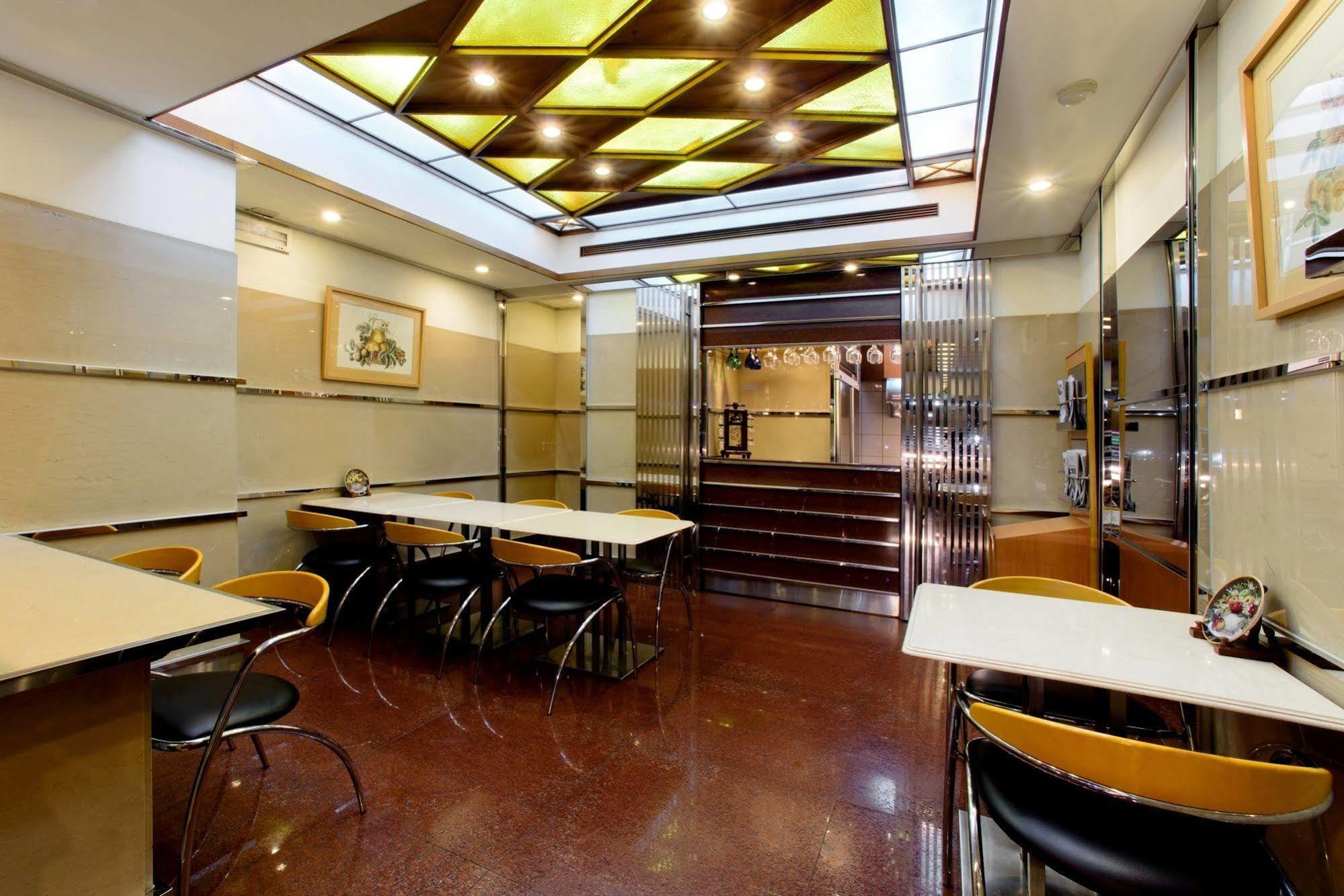 Kao Yuan Hotel - Zhong Zheng تايتشونغ المظهر الخارجي الصورة
